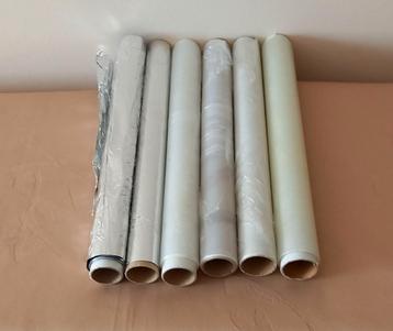 Klein lot zilver papier en folie.  beschikbaar voor biedingen