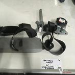 Opel Corsa D  5drs 2010  Gordel Linksvoor  617107600A, Auto-onderdelen, Gebruikt, -, -, Ophalen of Verzenden