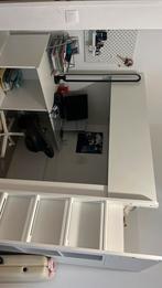 Lit enfant IKEA avec bureau et rangement + armoire, Maison & Meubles, Enlèvement, Utilisé, Lit mezzanine