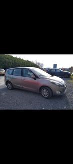 Renault Grand Scénic Privélege 1.9Dci 5-zit, Autos, Euro 5, Achat, Boîte manuelle, Autres couleurs