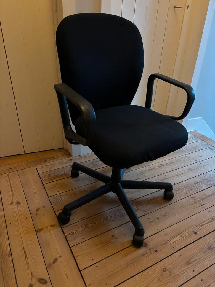 Professionele bureaustoel in prima staat, Huis en Inrichting, Bureaustoelen, Zo goed als nieuw, Bureaustoel, Ophalen