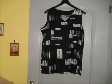 a vendre blouse tunique pour dame  beschikbaar voor biedingen