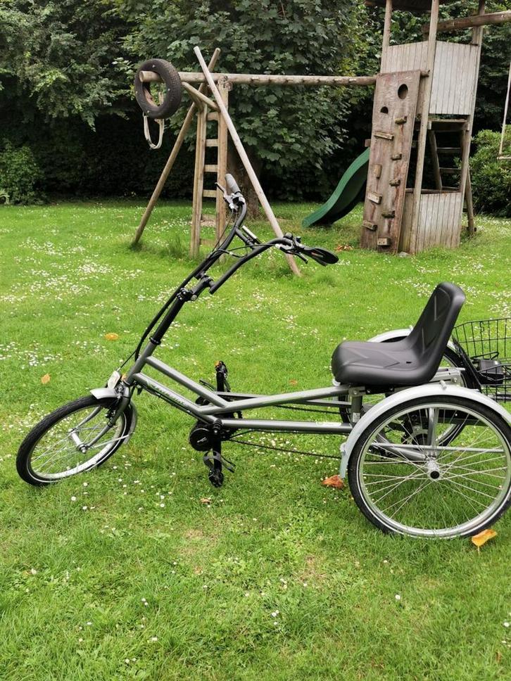 Vélo tricycle électrique tri-bike 2024-294 km au compteur, Vélos & Vélomoteurs, Vélos | Vélos couchés, Comme neuf, Enlèvement ou Envoi