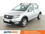 Dacia Sandero 0.9 TCe Stepway Prestige (bj 2014), Auto's, Voorwielaandrijving, Stof, Gebruikt, Zwart