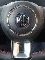 MG ZS ICE 1.0T-GDI Luxury, Autos, MG, Cuir, 1730 kg, Achat, Carnet d'entretien