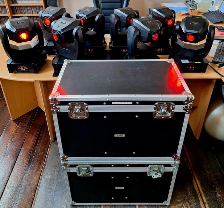 8x movinghead JB-Systems Sirius (60W LED)+ 2 flightcases, Muziek en Instrumenten, Licht en Laser, Gebruikt, Geluidgestuurd, Kleur