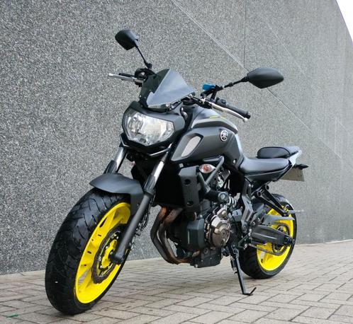 Yamaha MT-07 2018 Night Fluo  A2 35KW Full Power, Motos, Motos | Yamaha, Particulier, Naked bike, 12 à 35 kW, 2 cylindres, Enlèvement