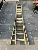 Stevige houten ladder, Doe-het-zelf en Bouw, Ladders en Trappen, Ophalen, Gebruikt, Ladder, 4 meter of meer