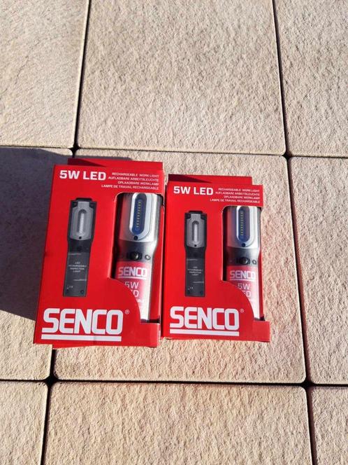 Senco lampe de garage  Led 5watt Neuve rechargeable, Autos : Divers, Autos divers Autre, Enlèvement ou Envoi