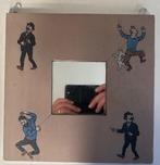 KUIFJE SPIEGEL IN HOUTEN KADER STRIPCURIOSUM TINTIN, Ophalen of Verzenden, Kuifje, Zo goed als nieuw, Gebruiksvoorwerp