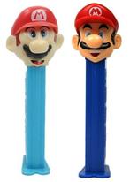 2 distributeurs PEZ pour Nintendo Super Mario de 1998 à 2013, Collections, Jouets miniatures, Comme neuf, Enlèvement ou Envoi