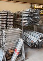 Steiger Stelling Altrad  +- 750 m2, Ophalen of Verzenden, Zo goed als nieuw, Gevelsteiger