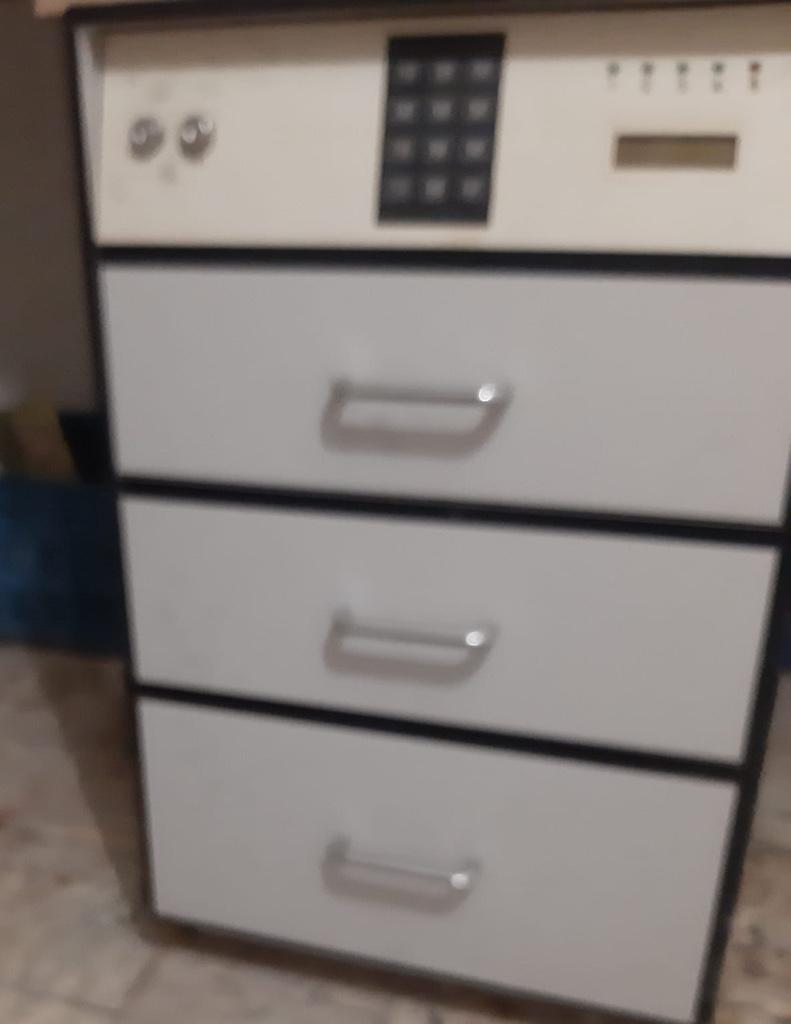 Coffre Fort Electronique 3 Tiroirs, Maison & Meubles, Extincteurs & Coffres-forts, Comme neuf, Coffre-fort, Enlèvement