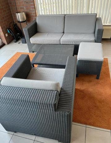 Loungeset borek beschikbaar voor biedingen