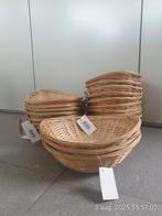 Grote set van 30 ovale rieten manden, Huis en Inrichting, Woonaccessoires | Schalen en Manden, Ophalen, Nieuw