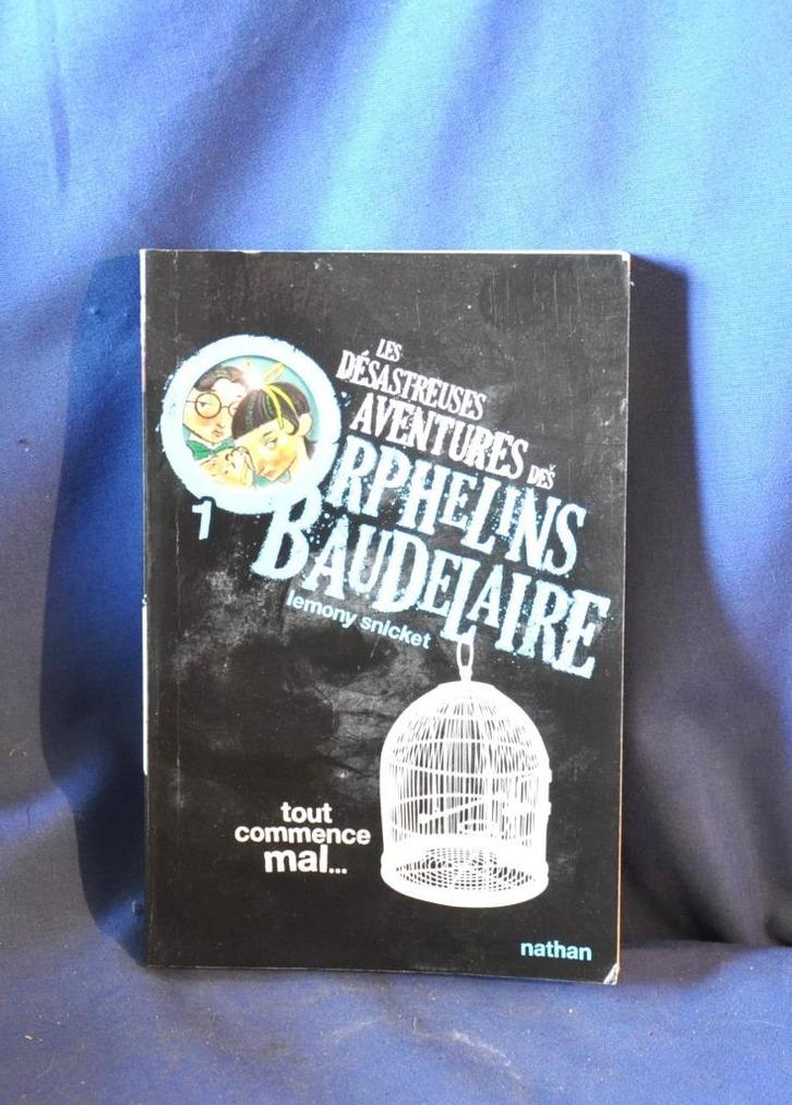 roman volume 1 orphelins baudelaire (x 2222), Boeken, Kinderboeken | Jeugd | 10 tot 12 jaar, Gelezen, Ophalen of Verzenden