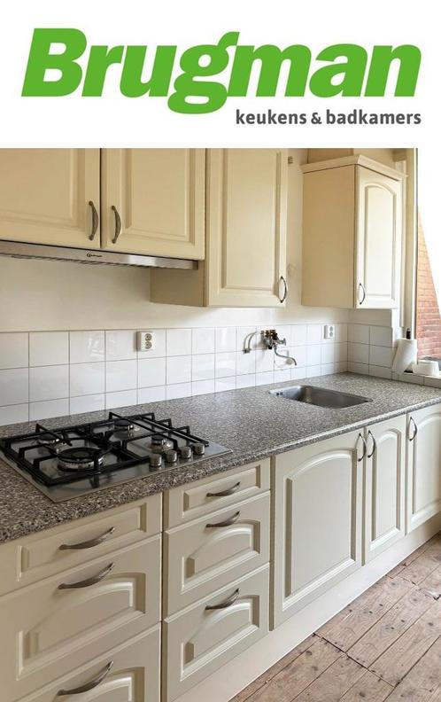 Brugman rechte landelijke keuken 260 cm met apparatuur, Huis en Inrichting, Keuken | Complete keukens, Zo goed als nieuw, Crème