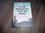 boek In de schaduw van de berg - Silvia Vasquez-Lavado, Enlèvement ou Envoi, Comme neuf