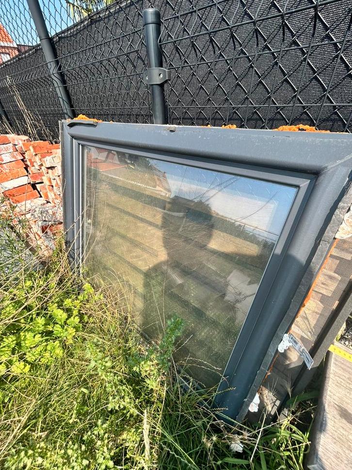 Pvc raam ( dubbelglas ), Doe-het-zelf en Bouw, Glas en Ramen, Zo goed als nieuw, Dubbelglas, Ophalen