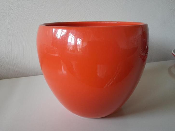 Grote oranje bloempot / cache pot, Tuin en Terras, Bloempotten, Gebruikt, Aardewerk, Binnen, Minder dan 40 cm, Minder dan 25 cm