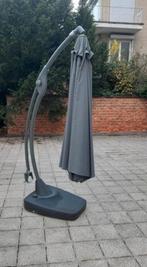 Mooie zweefparasol van topmerk EVERİTE, Ophalen, Gebruikt, 2 tot 3 meter, Parasolvoet