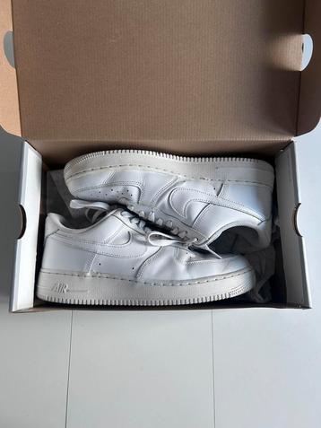 Nike Air Force 1 ‘07 beschikbaar voor biedingen