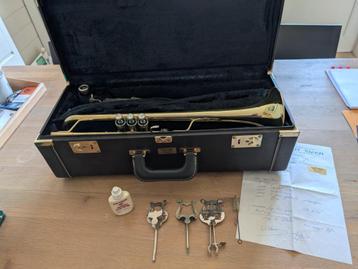 Trompet, Muziek en Instrumenten, Ophalen, Gebruikt, C-trompet, Met koffer
