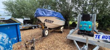 Motorboot Riba met trailer en vaargerei te koop beschikbaar voor biedingen