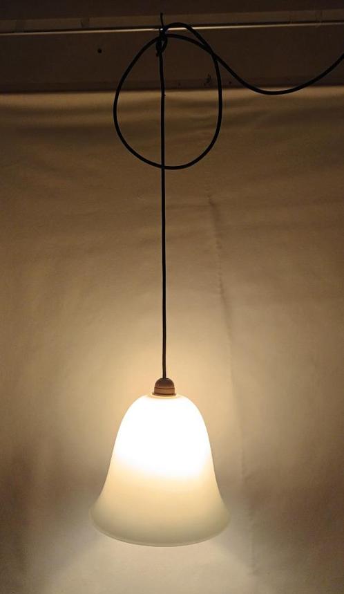 Oude kloklamp in opaline - OPRUIMING!, Antiek en Kunst, Antiek | Verlichting, Ophalen of Verzenden