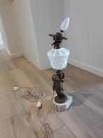 Une statue d'ange fragile sur socle en marbre et avec lampe, Antiquités & Art, Enlèvement