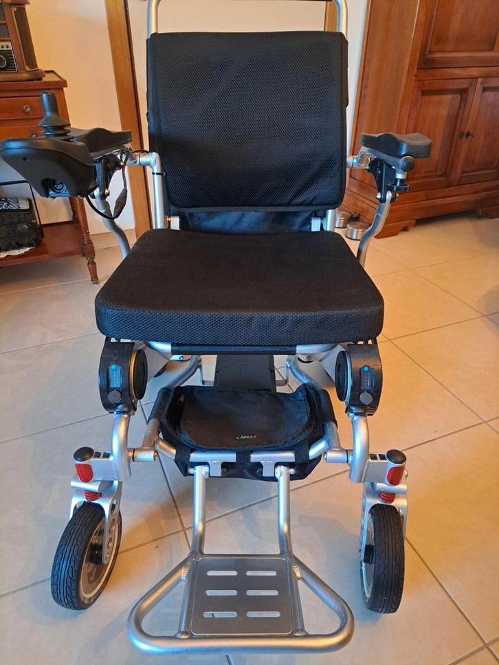 Chaise électrique pliable JBH t.b.e., Divers, Chaises roulantes, Enlèvement