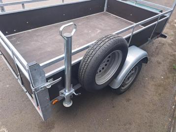 Aanhangwagen ongeremd 750kg, Ophalen, Zo goed als nieuw