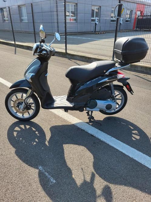 Liberty 125 zo goed als nieuw, Fietsen en Brommers, Scooters | Piaggio, Zo goed als nieuw, Ophalen