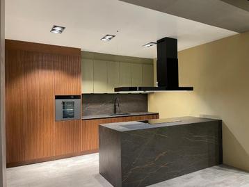 Unieke premium designkeuken van 49493€ nu voor €25.000 beschikbaar voor biedingen