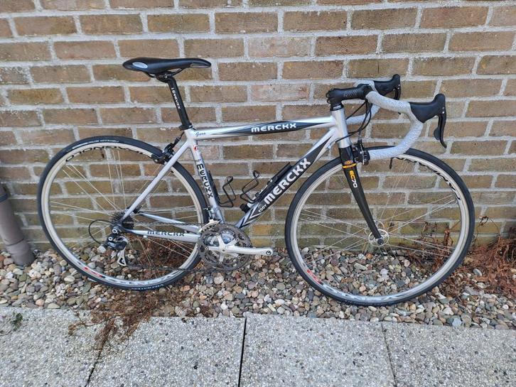 Eddy Merckx , kleinere maat, ideale 1ste racefiets., Fietsen en Brommers, Fietsen | Heren | Sportfietsen en Toerfietsen, Meer dan 20 versnellingen