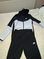 Ensemble nike taille m, Enlèvement, Blanc