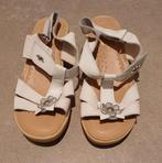 witte sandalen fly flot (maat 38), Enlèvement ou Envoi, Fly flot, Porté, Blanc