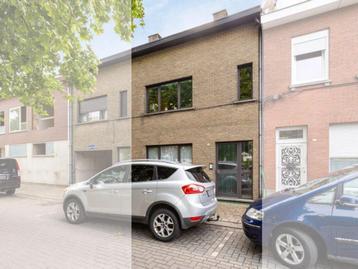 Woning te koop in Hoogstraten, 4 slpks beschikbaar voor biedingen