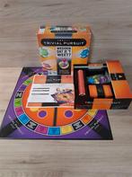 Trivial pursuit - wedden dat je het weet - s5685, Hobby en Vrije tijd, Verzenden, Zo goed als nieuw