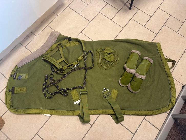 Eskadron set - Shetland, Dieren en Toebehoren, Paarden en Pony's | Overige Paardenspullen, Zo goed als nieuw, Ophalen of Verzenden