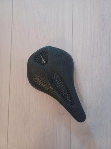 Specialized Power Pro Mirror zadel 155mm beschikbaar voor biedingen