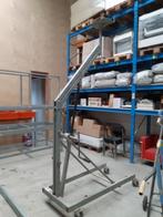 Krachtarmlift, Ophalen