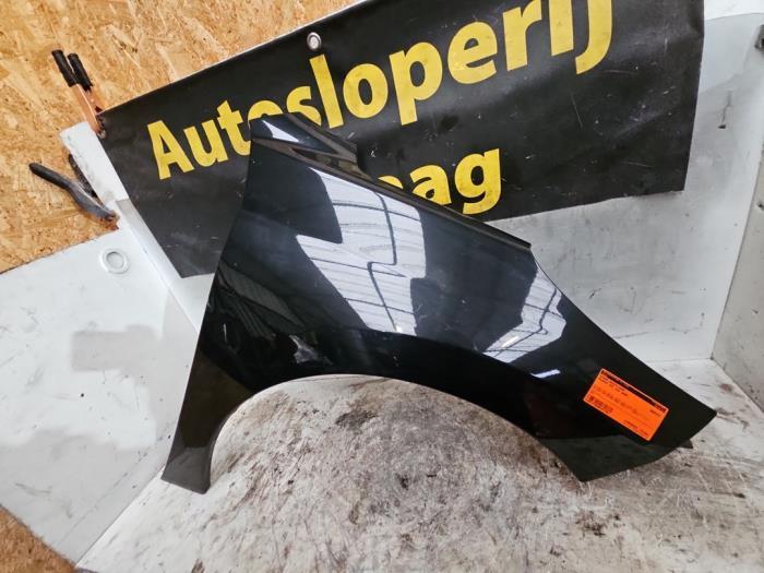 Aile avant droite d'un Peugeot 207 (EXLB), Autos : Pièces & Accessoires, Carrosserie & Tôlerie, Peugeot, Utilisé, 3 mois de garantie