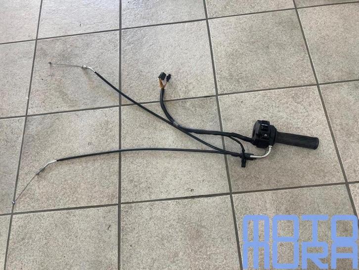 Stuurschakelaar rechts Suzuki GSXR 600 750 L1 L7 2011 2017 G, Motoren, Onderdelen | Suzuki, Gebruikt, Ophalen of Verzenden