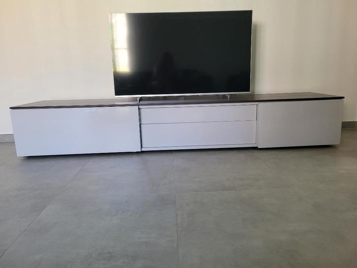 TV-meubel hoogglans Karat, Huis en Inrichting, Kasten |Televisiemeubels, Gebruikt, Minder dan 100 cm, 200 cm of meer, 50 tot 75 cm