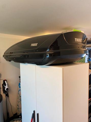 Dakkoffer Thule beschikbaar voor biedingen