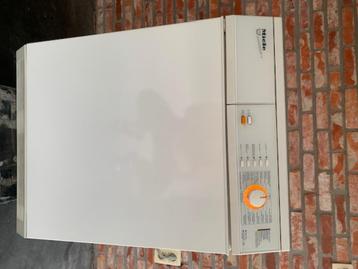droogkast, Elektronische apparatuur, Ophalen, Gebruikt, Luchtafvoer, Voorlader
