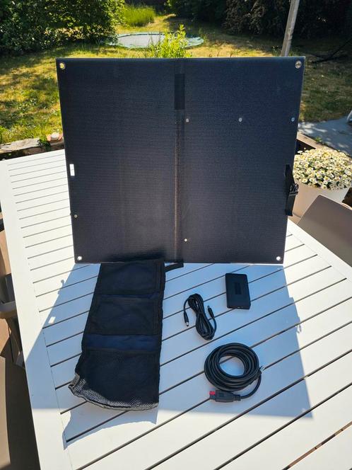 Vrijstaand zonnepaneel 50 Watt in nieuwstaat!, Caravans en Kamperen, Overige Caravans en Kamperen, Zo goed als nieuw, Ophalen