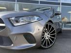 Mercedes-Benz A-CLASS 180 AMG VELGEN / ZETELVERWARMING / CAM, Autos, Entreprise, 116 ch, Noir, Automatique