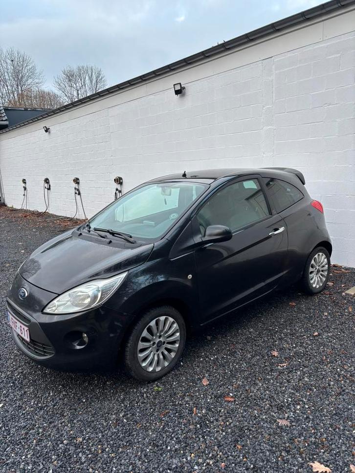 Ford Ka 2013 — 173.000 km — Prijs in beslag te nemen!, Auto's, Ford, Bedrijf, Ka, Benzine, Ophalen
